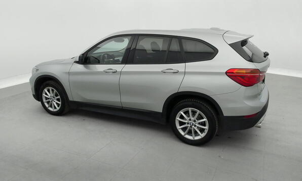 Vue 9 - BMW X1