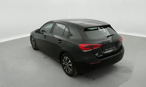 Vue 8 - Mercedes-Benz A 180